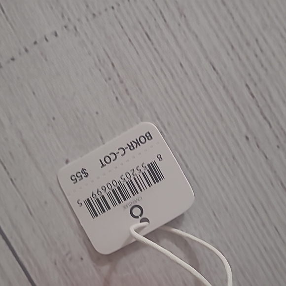 Venture Red Crocodile Wristlet - Picture 3 of 4